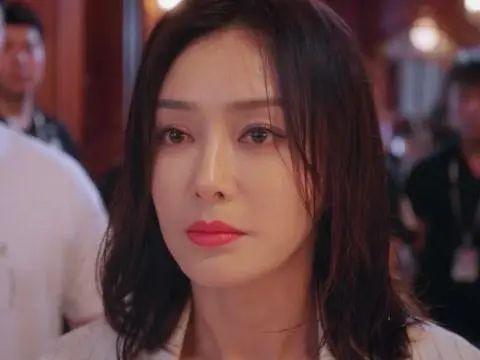 娱乐圈的吃瓜手册,揭秘明星幕后真相与八卦传闻 第2张 娱乐圈的吃瓜手册,揭秘明星幕后真相与八卦传闻 第2张